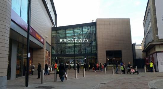 What Time Does Broadway Bradford Open