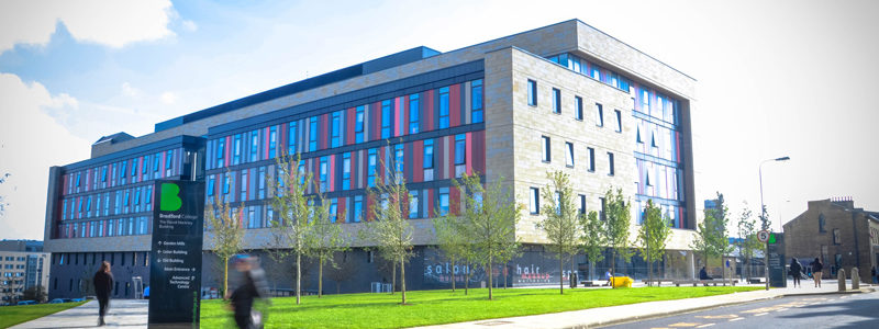 How Many Colleges In Bradford